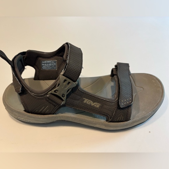 TEVA Brown size 11 Men's Sandals- Velcro & side clip closure - GUC - Picture 11 of 11